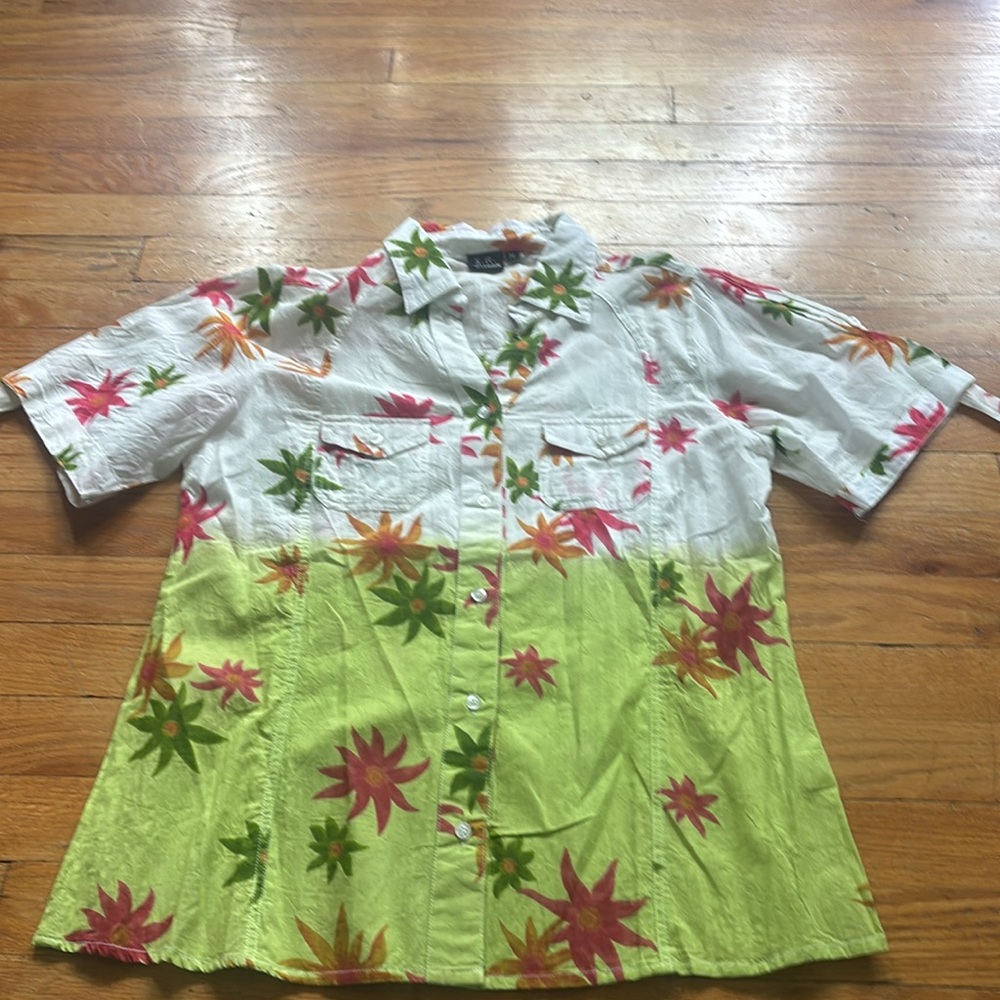 S.R. Fashion Floral Short Sleeve 100% Cotton Button Down Top